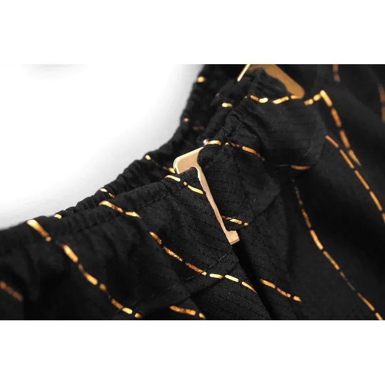 barber-strong-the-barber-cape-black-w-gold-metallic-pinstripe/1472_1298-Image_3