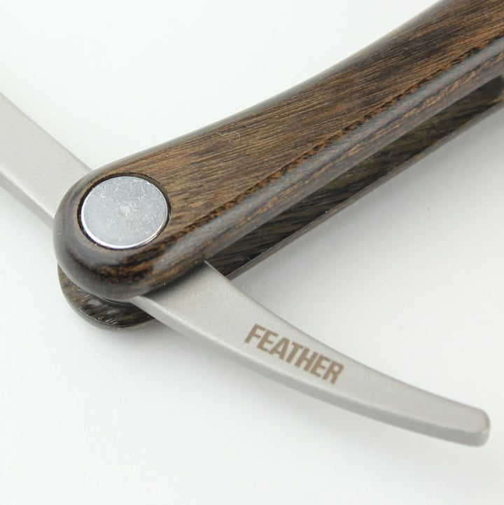 Feather Artist Club SS Scotch Wood Razor 